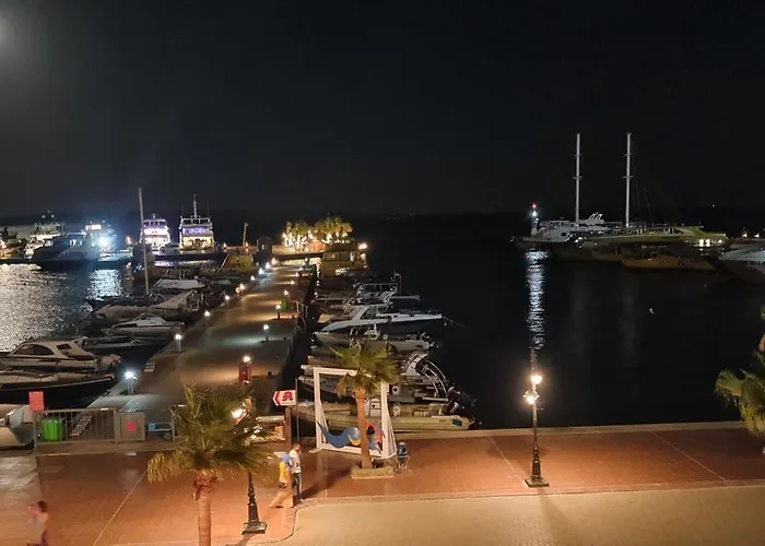 Amazing Spacious Flat Marina Hurghadah Appartamento Hurghada
